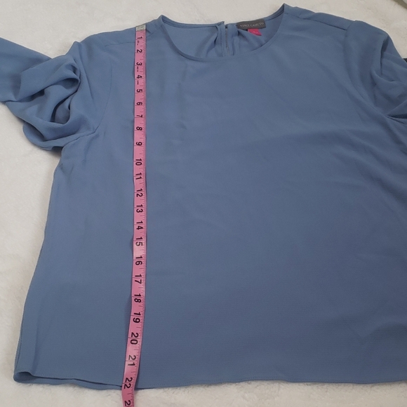 Vince Camuto Top w/ Side Tie - Picture 9 of 9